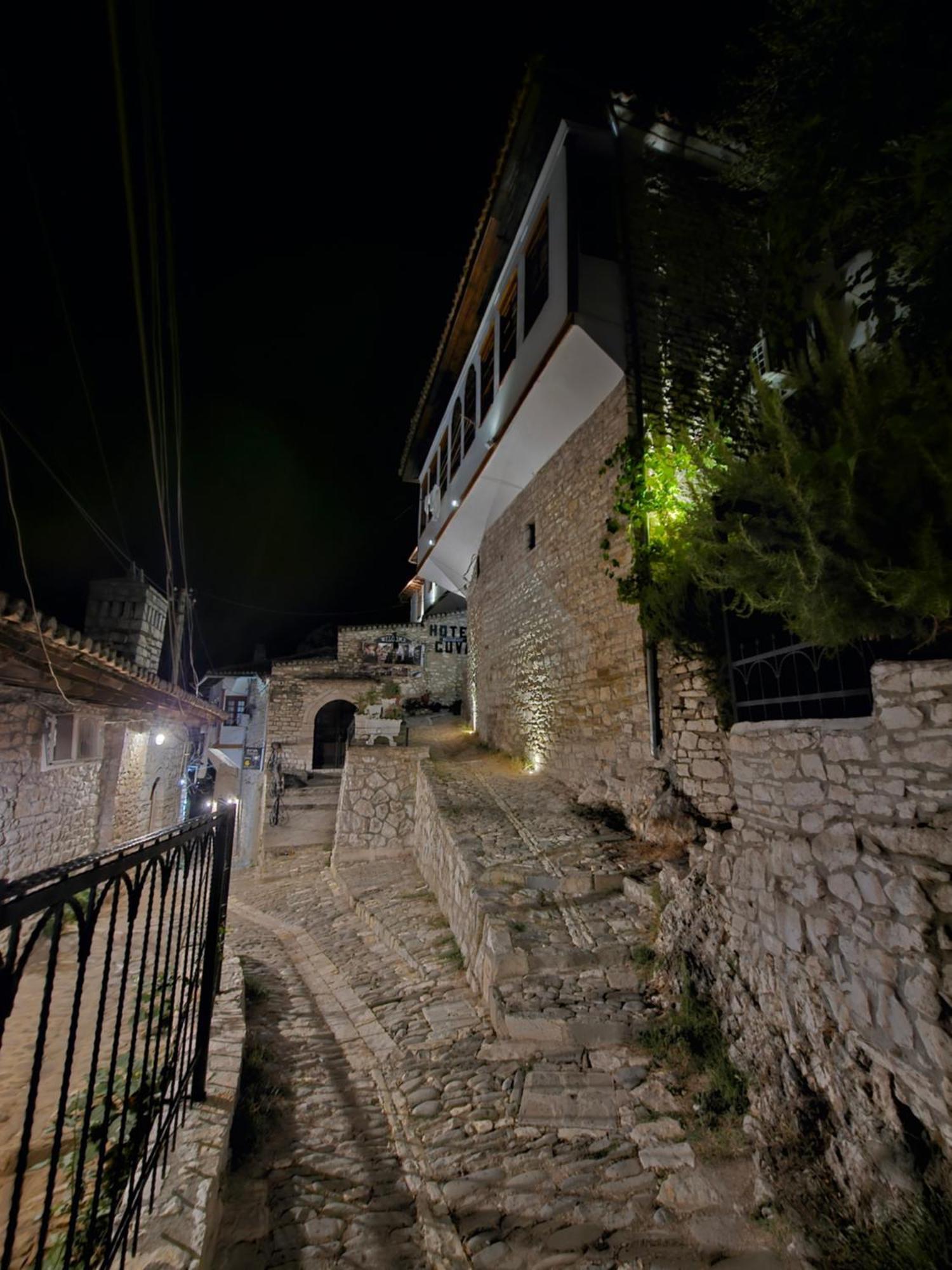 Guest House Panorama Berat Exterior photo