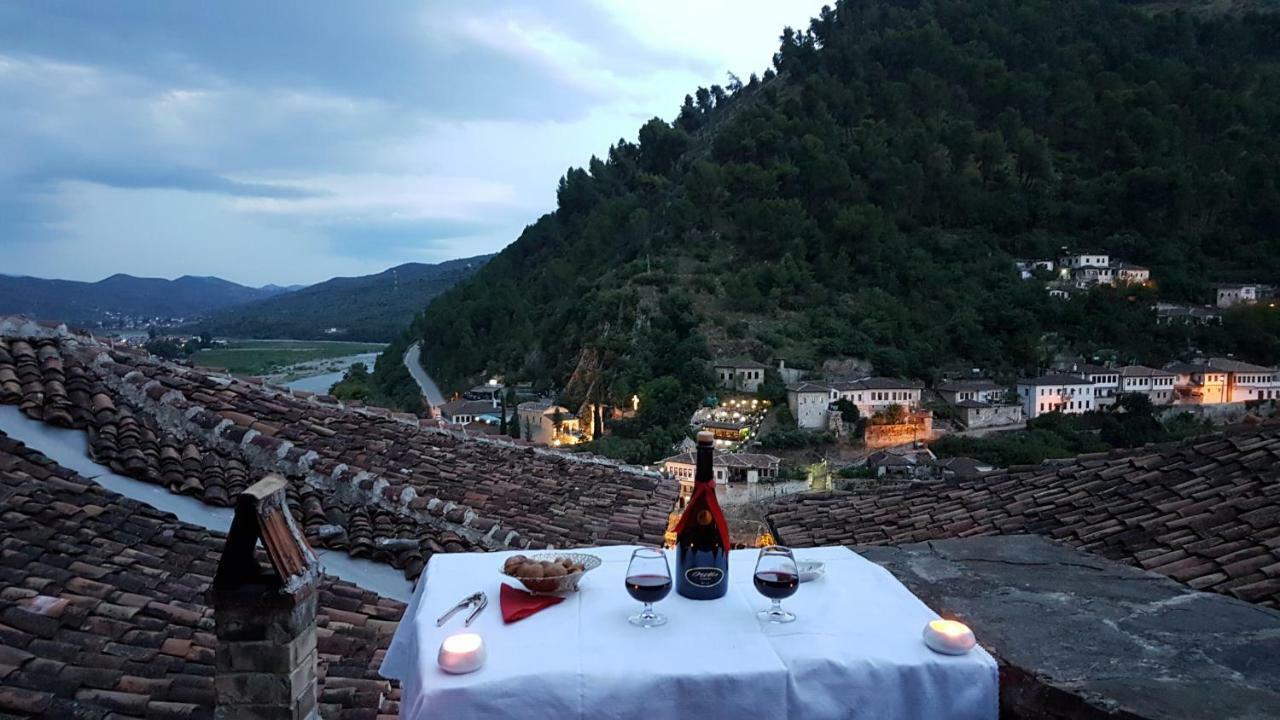 Guest House Panorama Berat Exterior photo